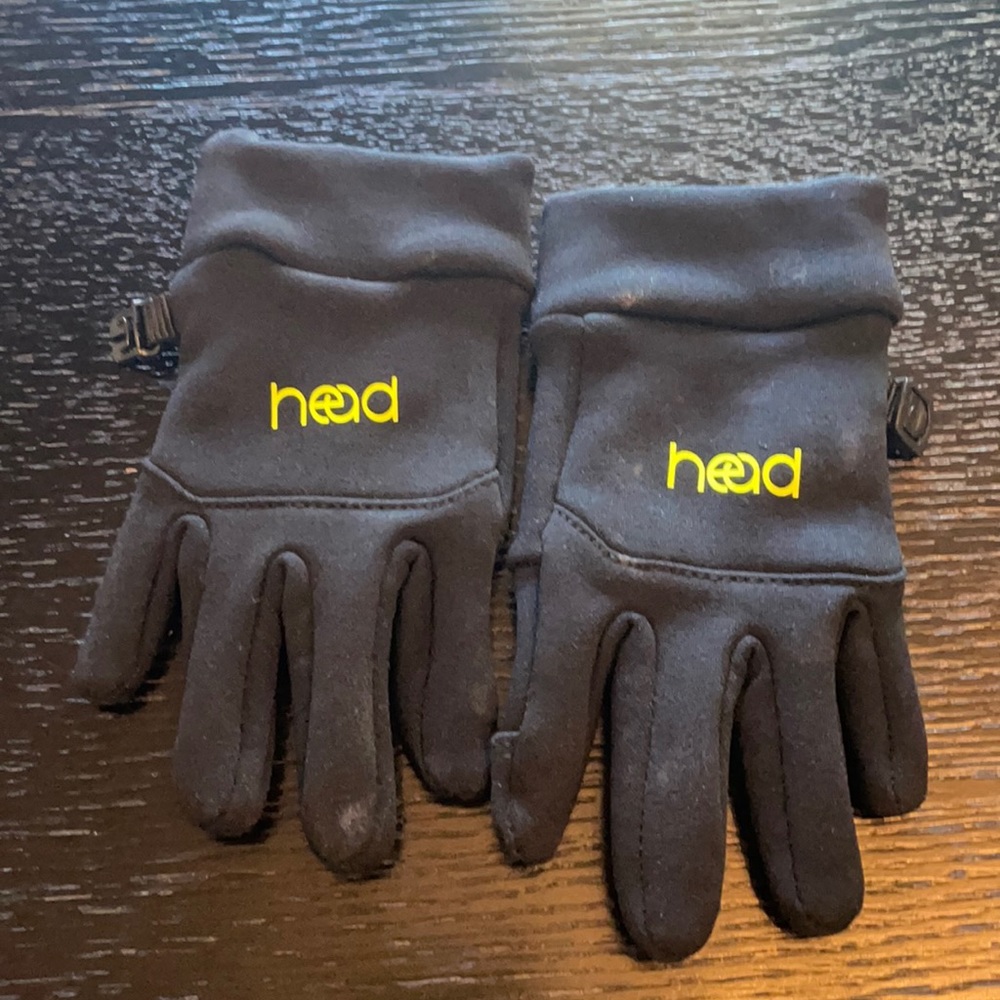 Kids black, touch screen gloves, size small